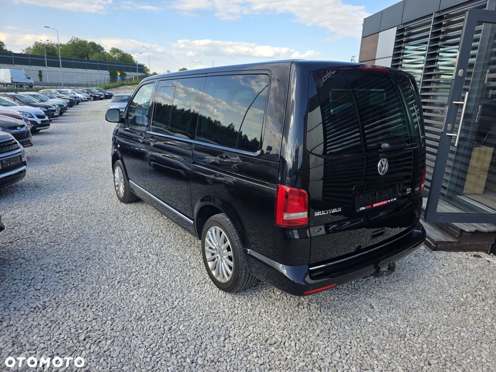 Volkswagen Multivan - 10