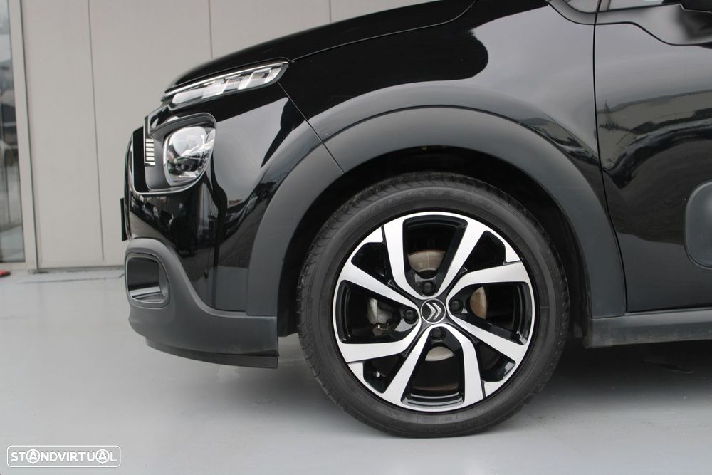 Citroën C3 1.2 PureTech Shine - 16