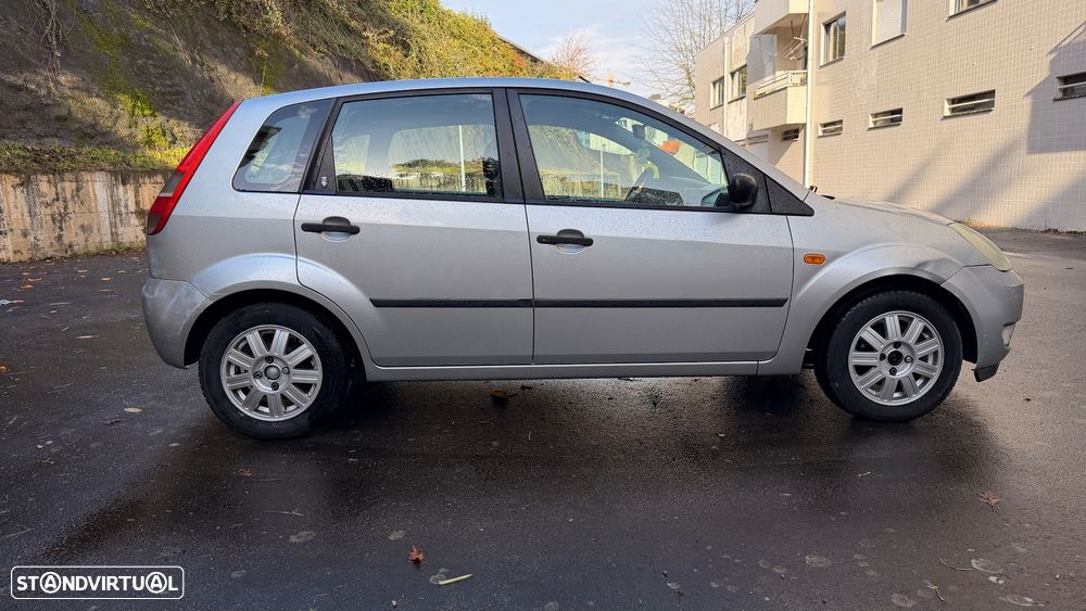 Ford Fiesta 1.25 Ambiente - 6