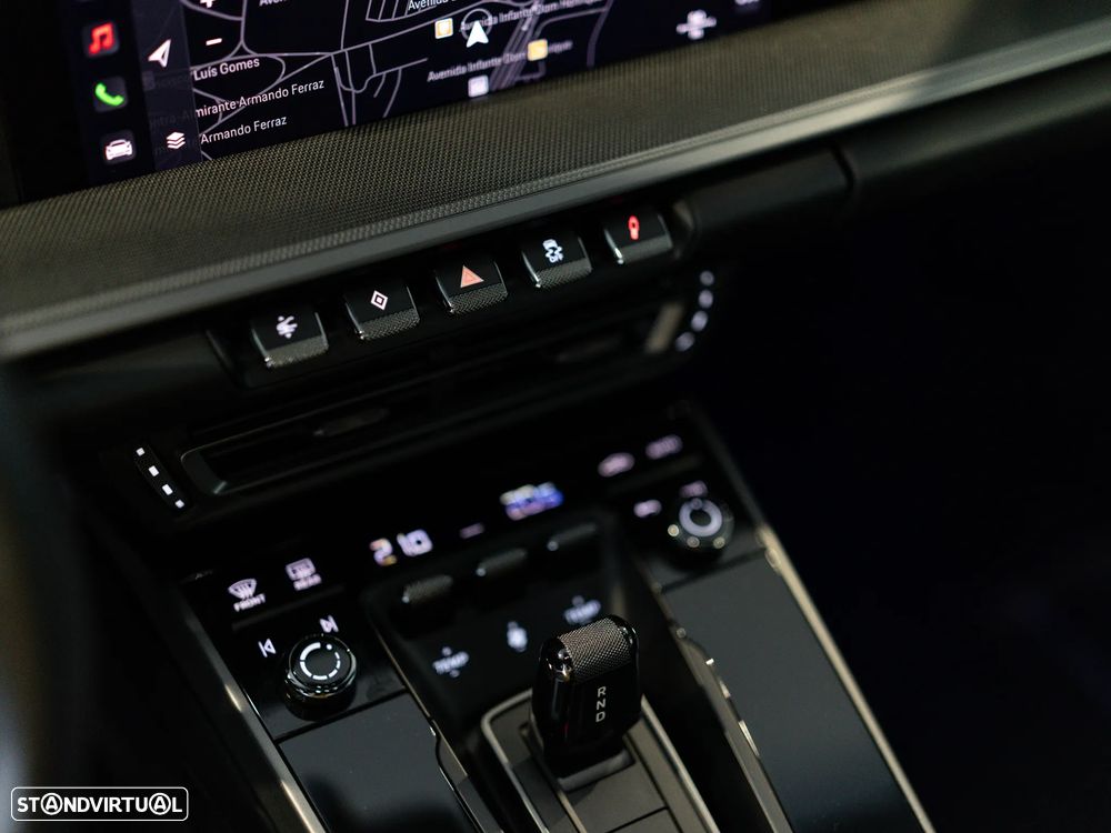 Porsche 911 (992) Carrera 4S PDK - 31