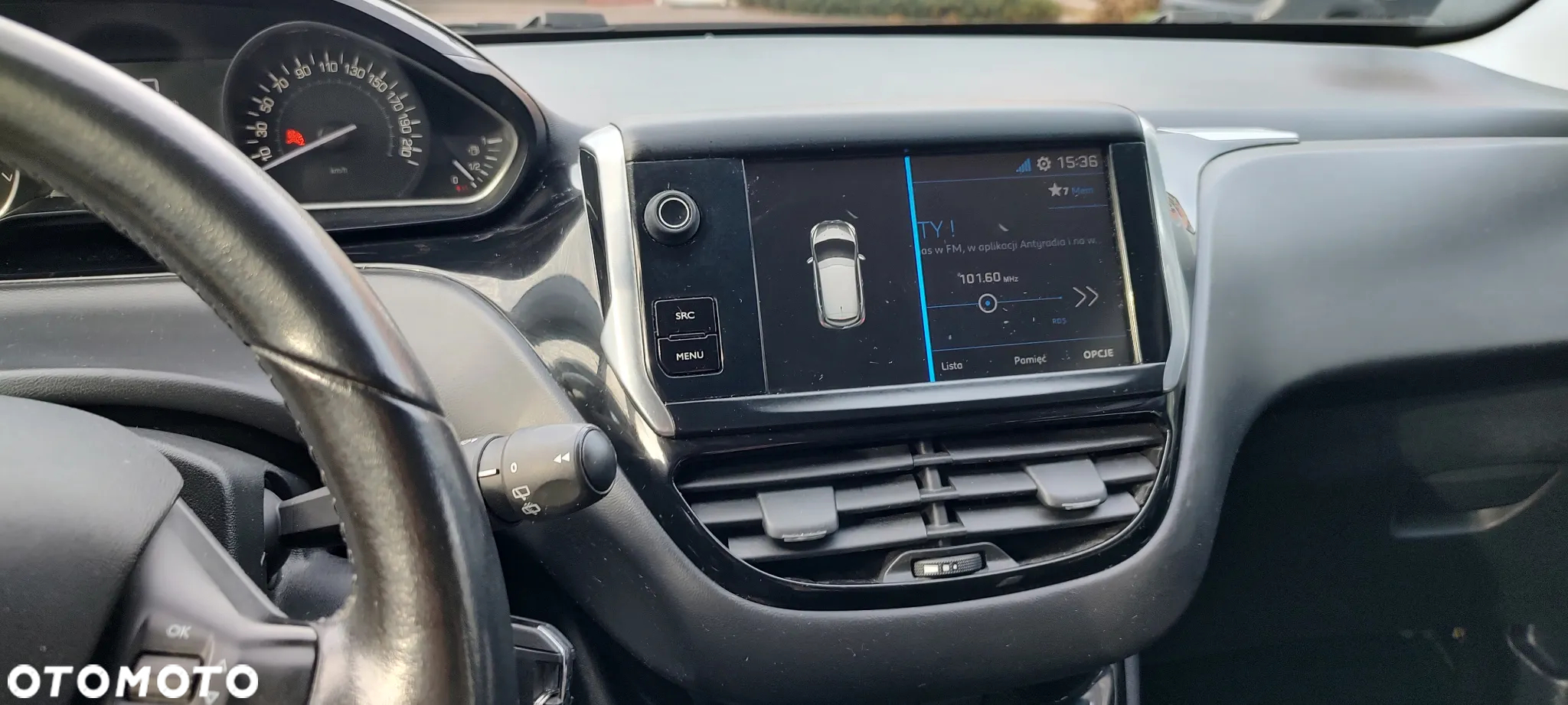 Peugeot 208 1.2 PureTech Allure - 17