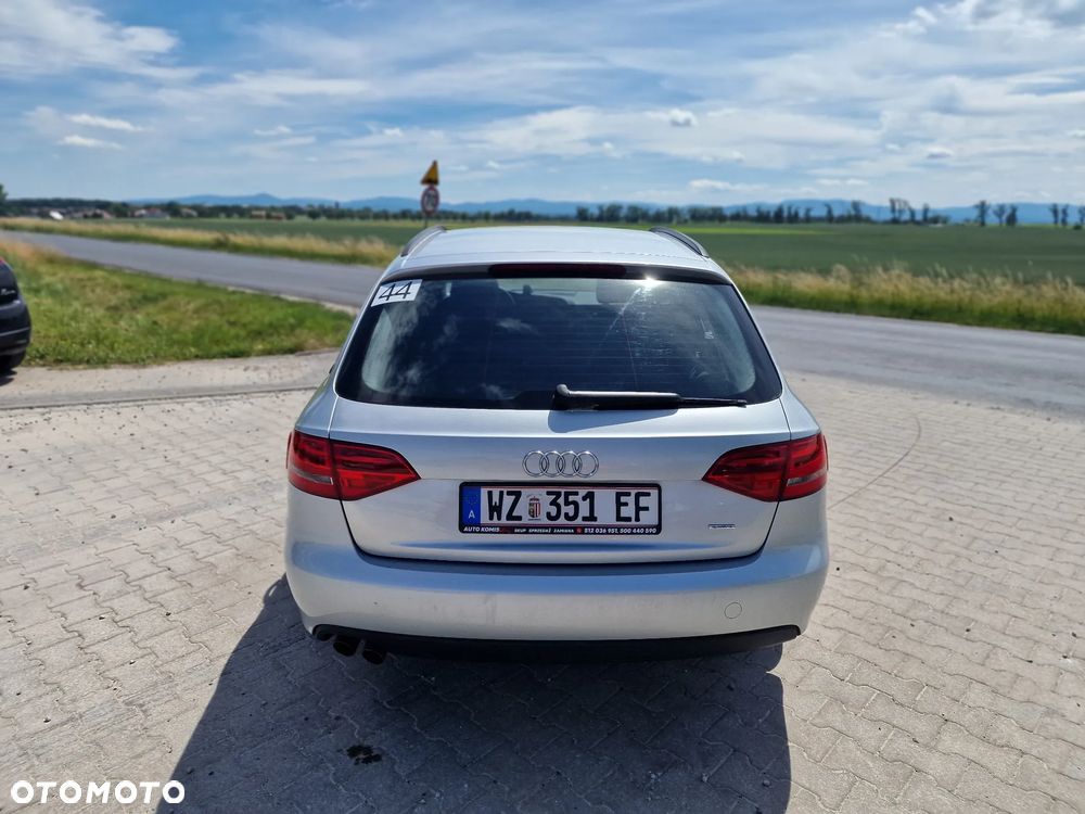 Audi A4 Avant 2.0 TDI DPF quattro Ambition - 12