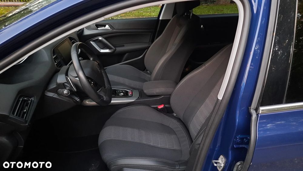 Peugeot 308 1.5 BlueHDi Active Pack Business S&S EAT8 - 21