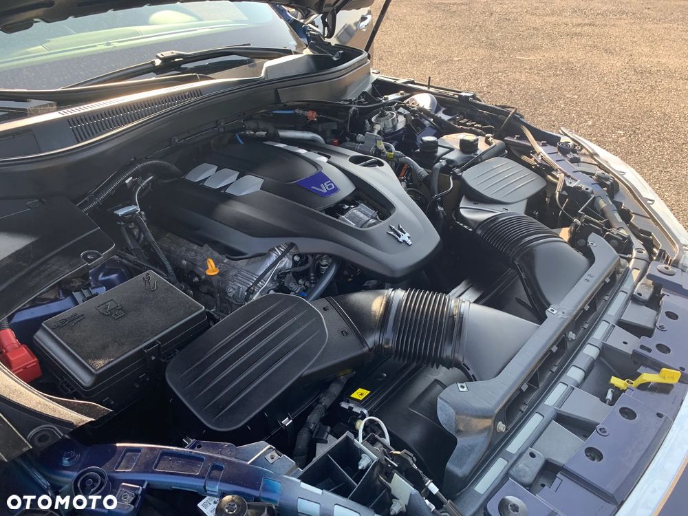 Maserati Levante S Q4 - 21