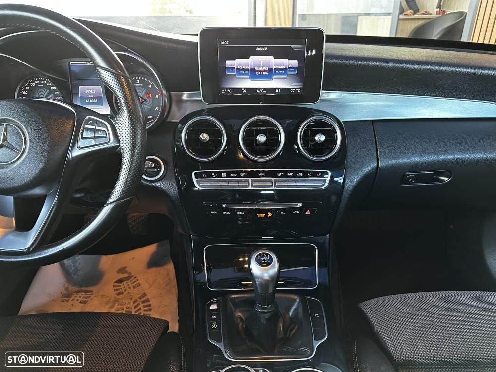 Mercedes-Benz C 220 d Avantgarde - 23
