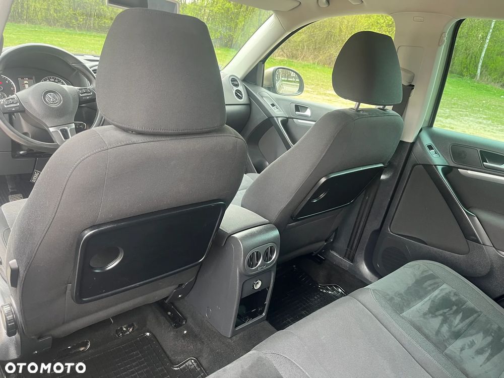 Volkswagen Tiguan 2.0 TDI 4Mot R-Style - 24