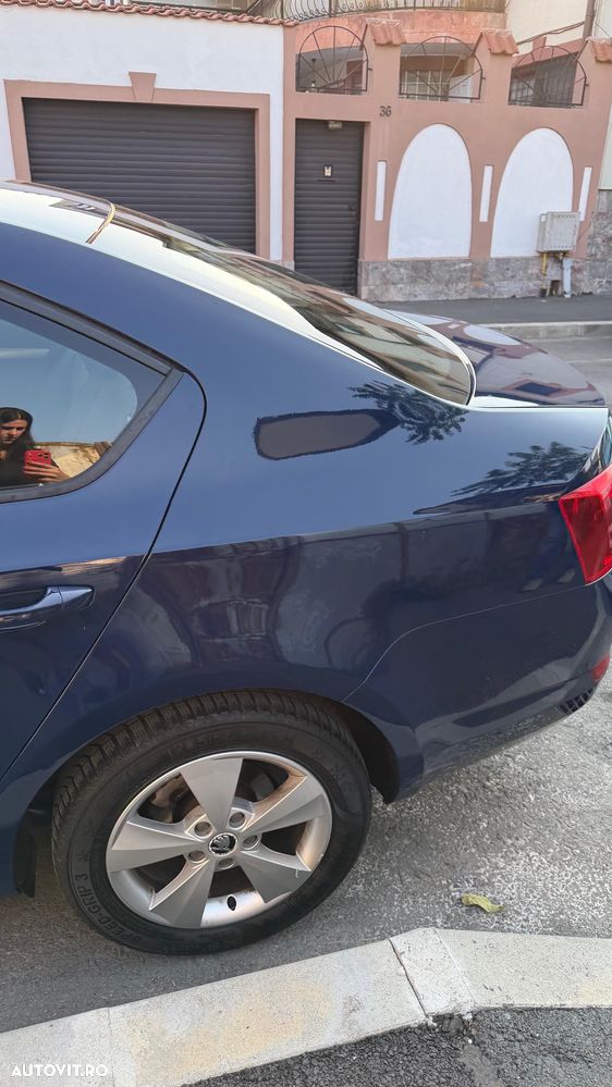 Skoda Octavia 1.6 TDI Ambition - 5