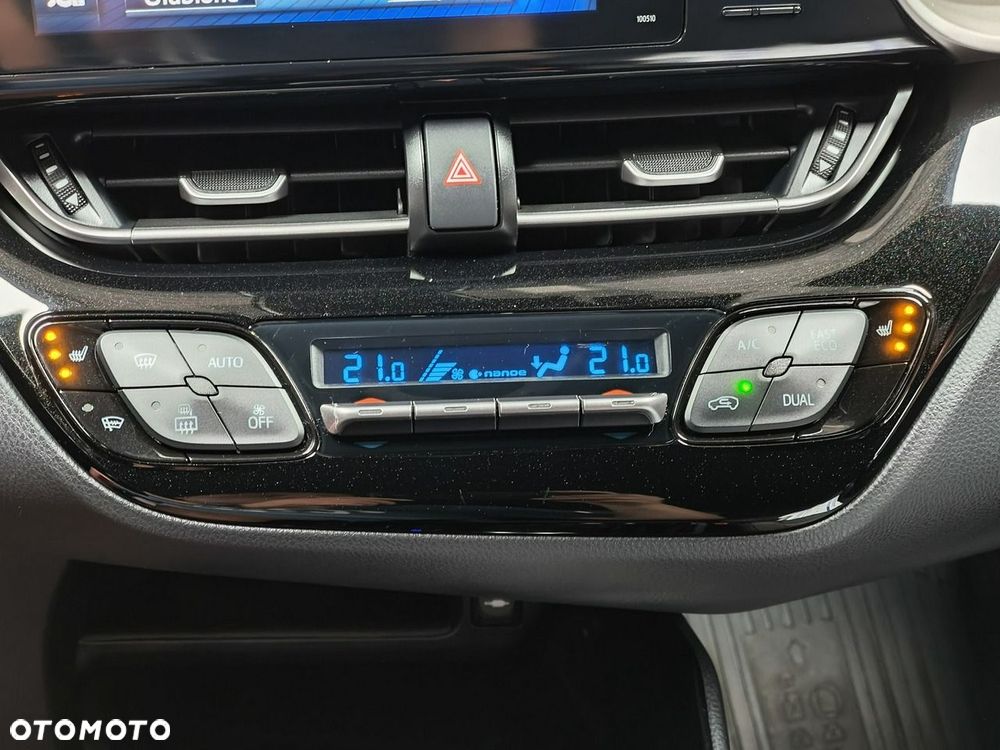 Toyota C-HR 1.8 Hybrid GPF Executive - 33
