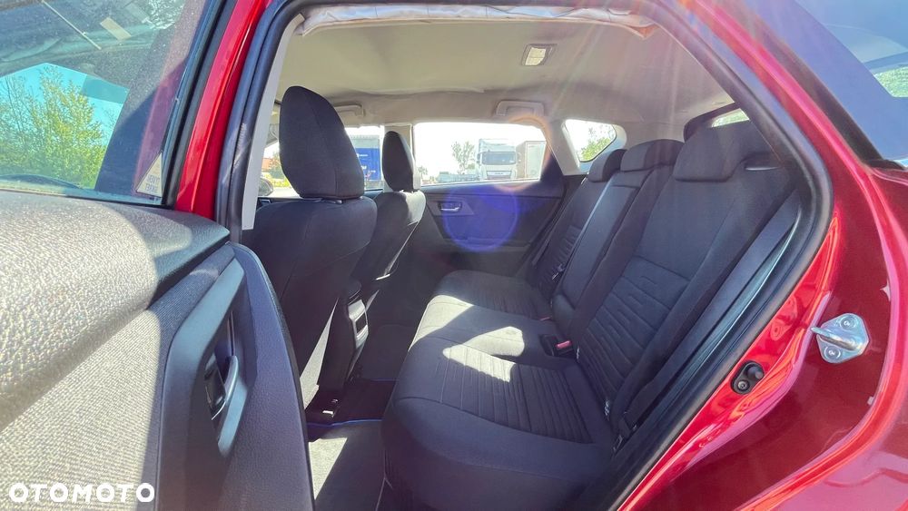 Toyota Auris - 16