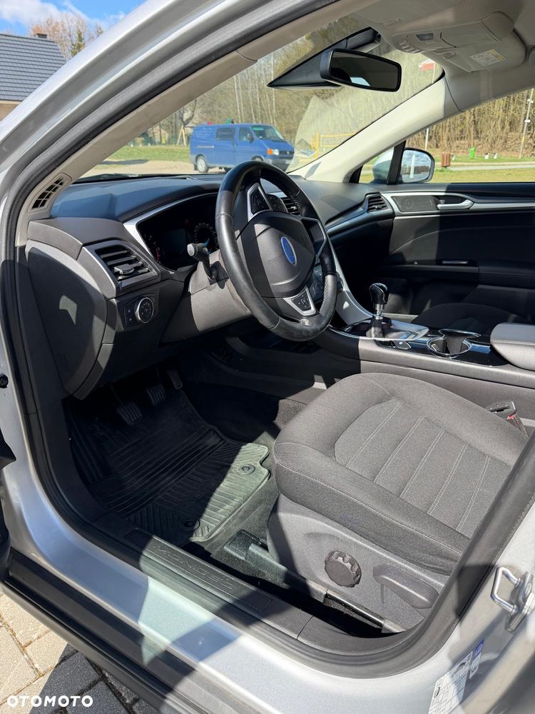 Ford Mondeo 2.0 TDCi Ambiente Plus - 11