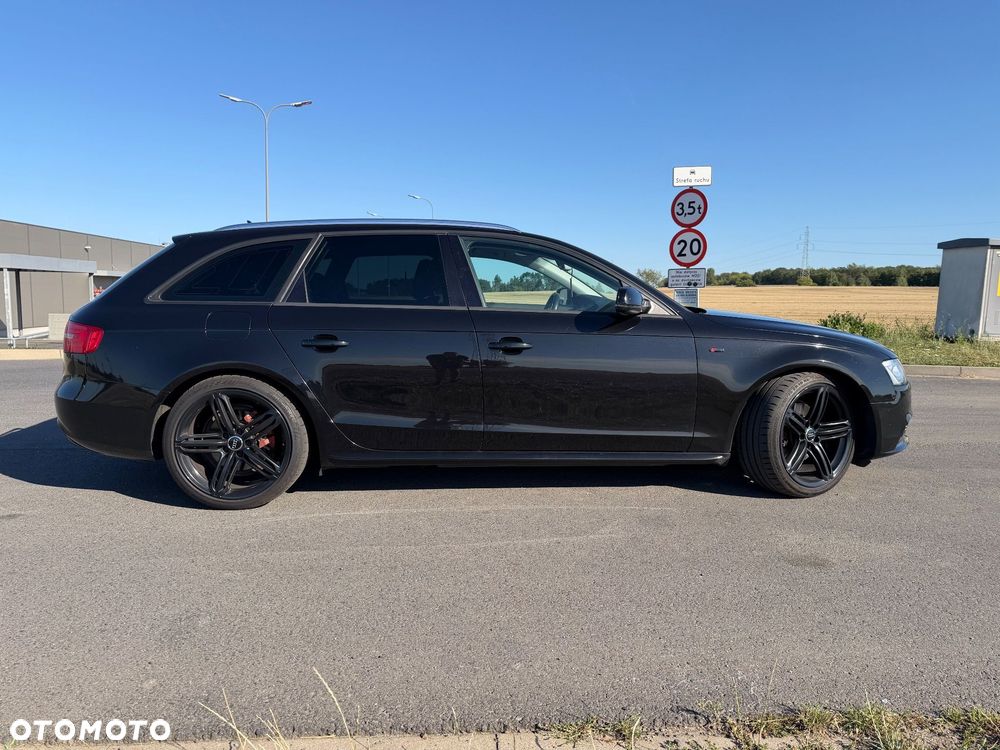 Audi A4 Avant 2.0 TDI Quattro Line - 4