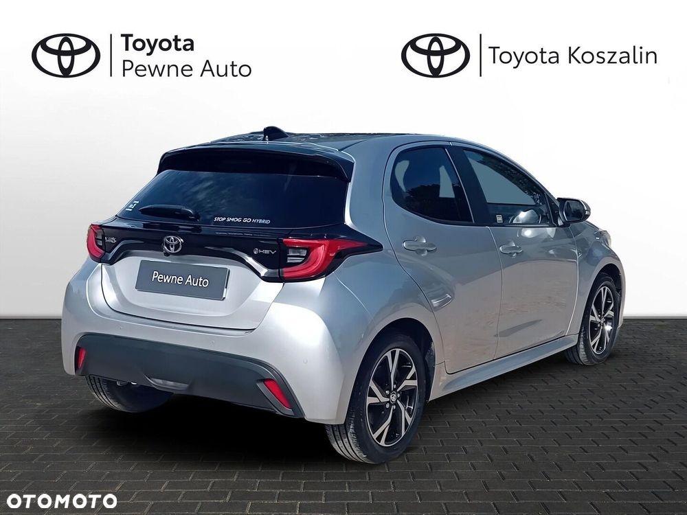 Toyota Yaris Hybrid 1.5 Style - 23