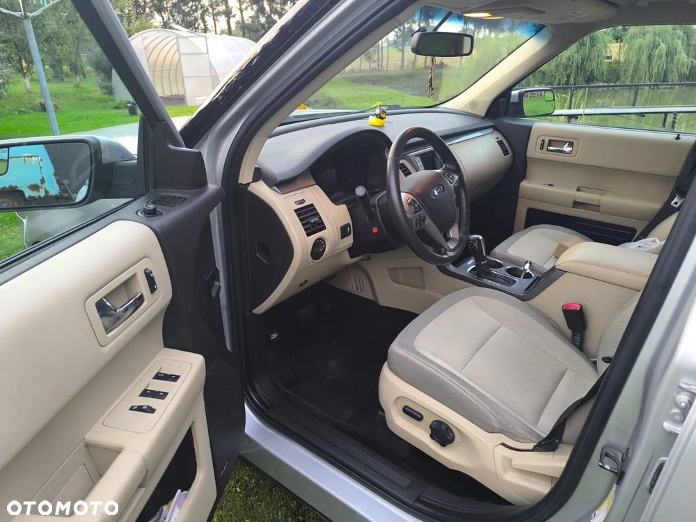 Ford Flex - 9