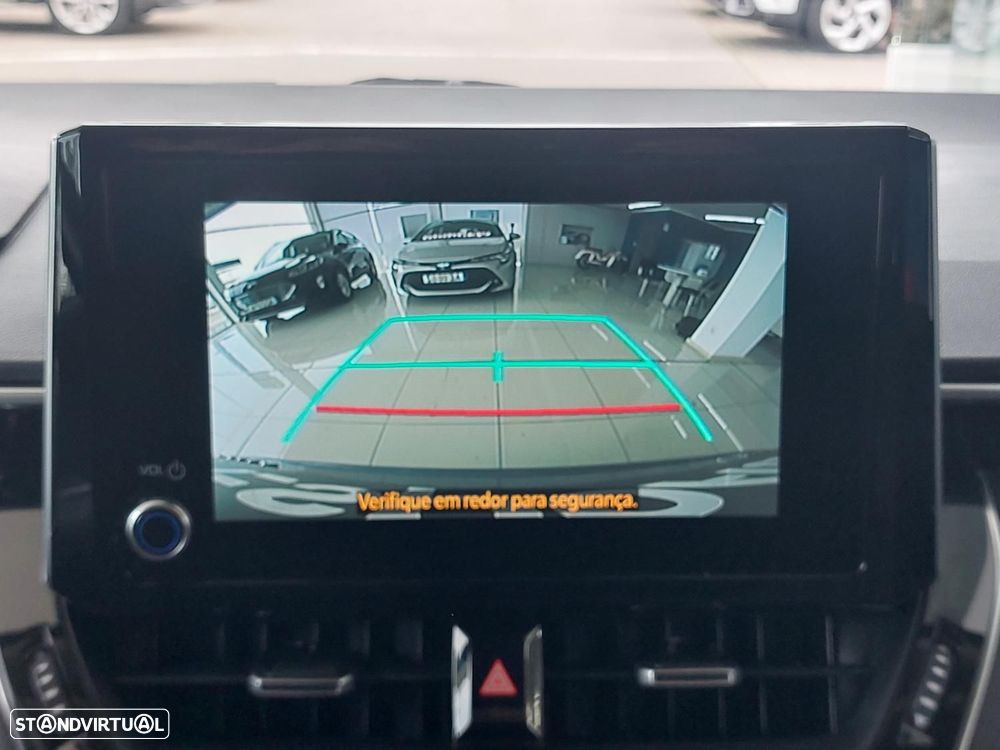 Toyota Corolla SD 1.8 Hybrid Exclusive - 26