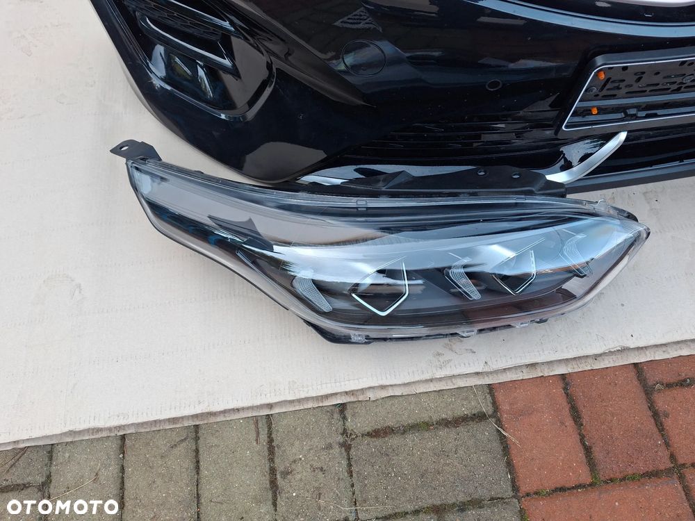 Lampa przednia lewa/prawa kia ceed III lift 2021