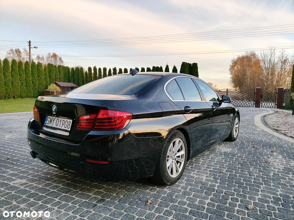 BMW Seria 5 520d - 4