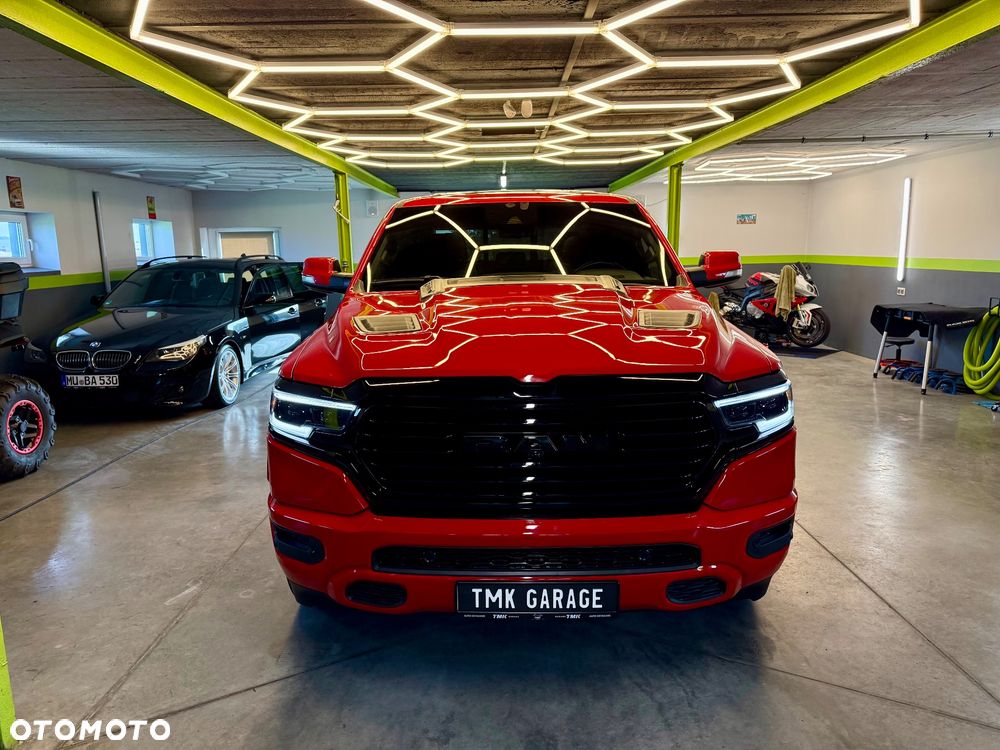 Dodge RAM 5.7 4x4 - 8