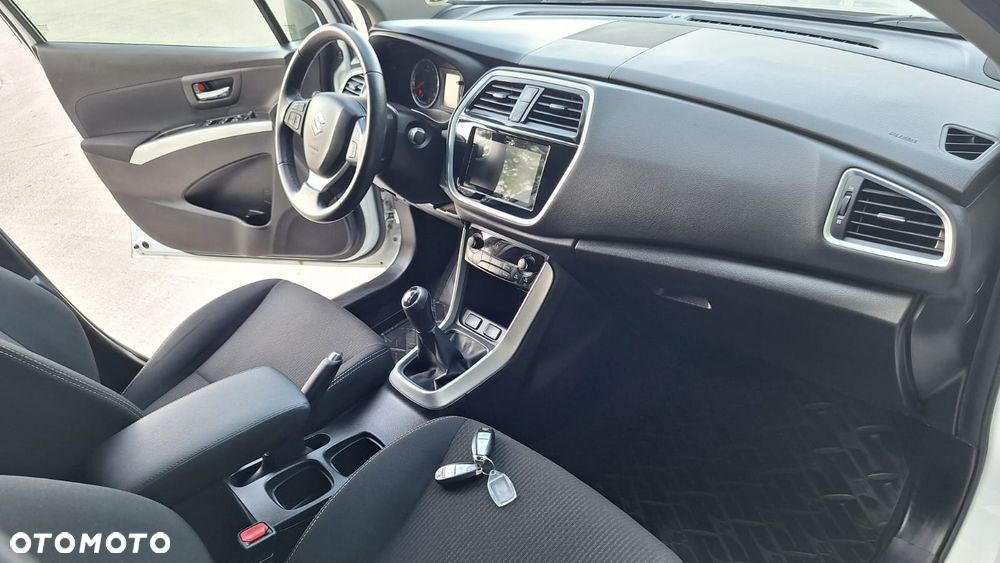 Suzuki SX4 - 18