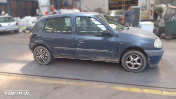 Para Peças Renault Clio Ii (Bb0/1/2_, Cb0/1/2_) - 3