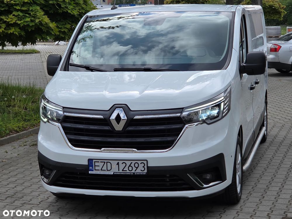 Renault Trafic - 28