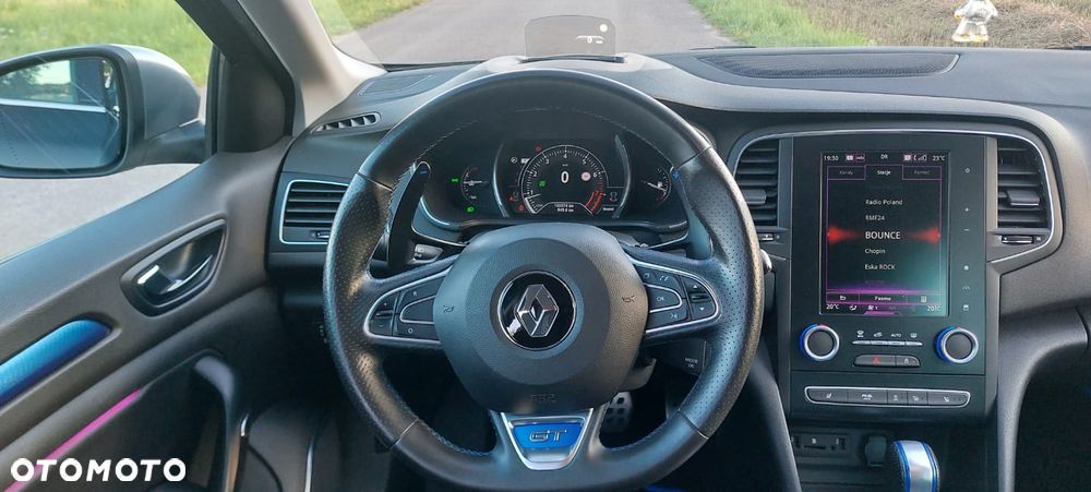 Renault Megane 1.6 TCe GT EDC - 13