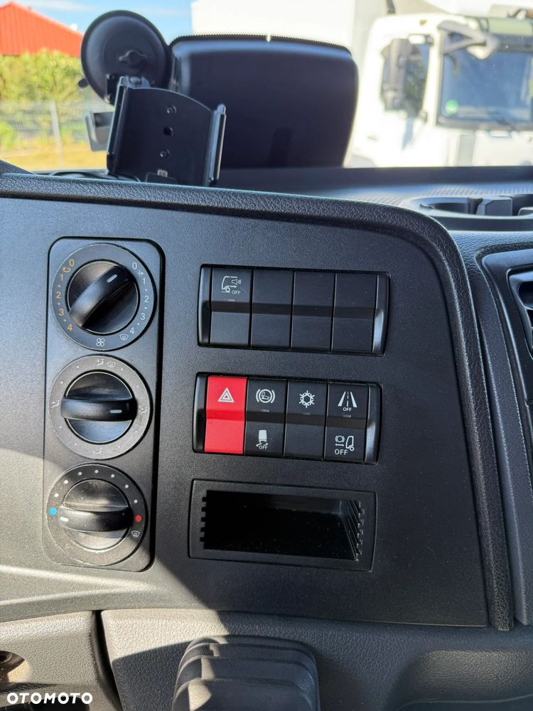Mercedes-Benz Atego 1224 Kontener Dł 6,40 m - 14