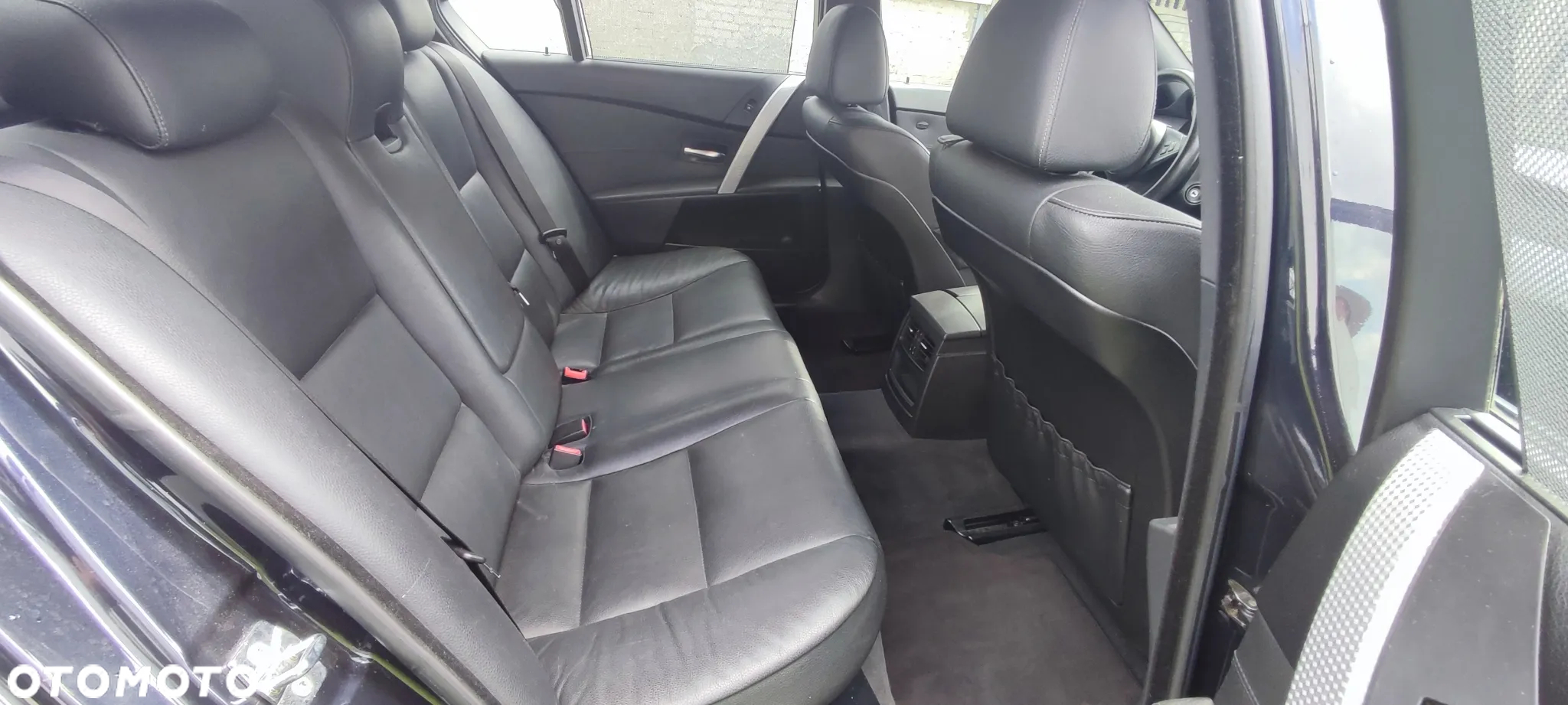 BMW Seria 5 525i - 23