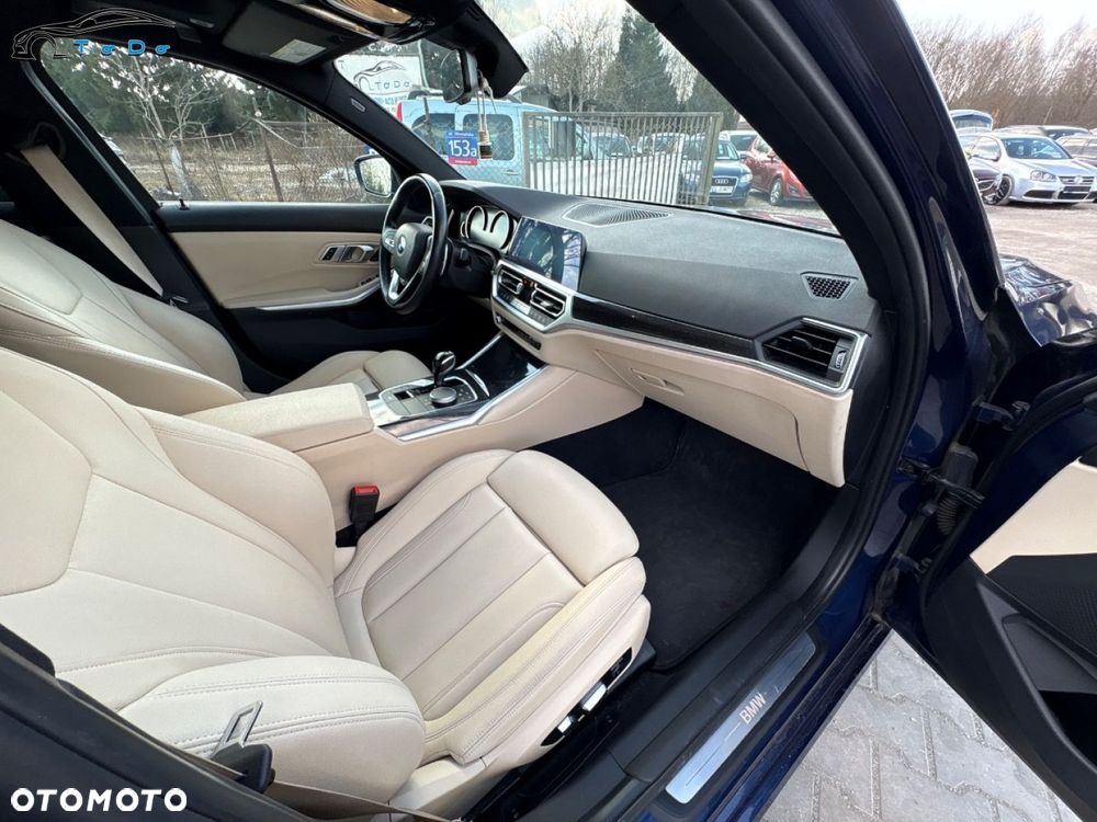 BMW Seria 3 330i GPF Advantage sport - 27