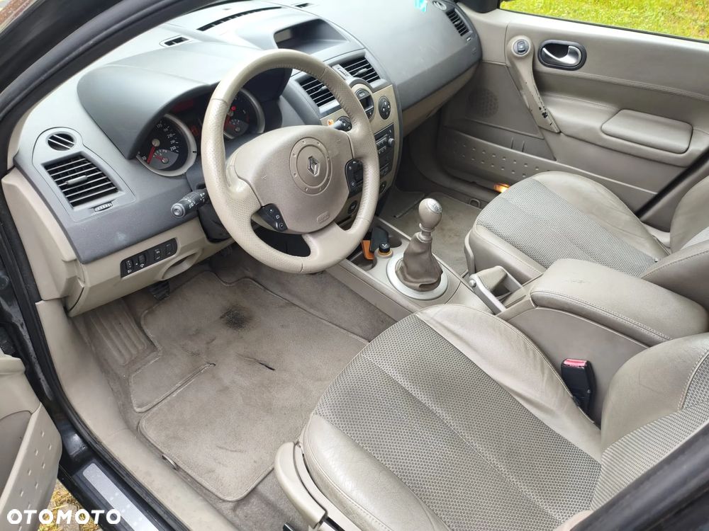 Renault Megane 1.9 dCi Privilege - 7