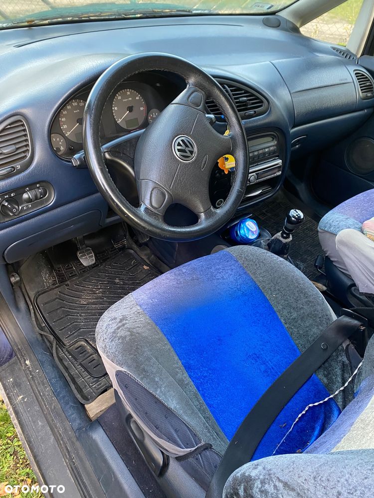 Volkswagen Sharan 1.9 TDI Highline - 7