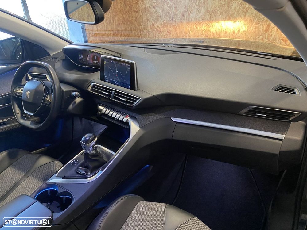 Peugeot 3008 1.5 BlueHDi Allure - 36