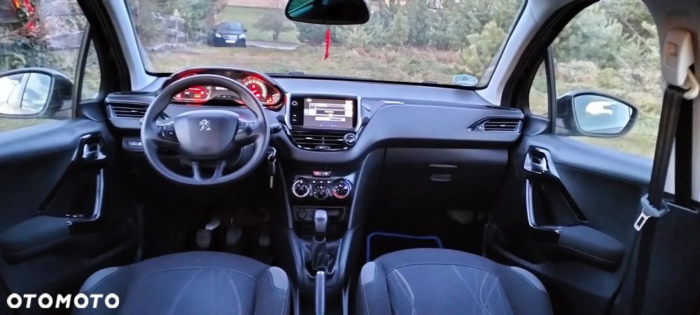 Peugeot 208 PureTech 82 Start & Stop Allure - 35