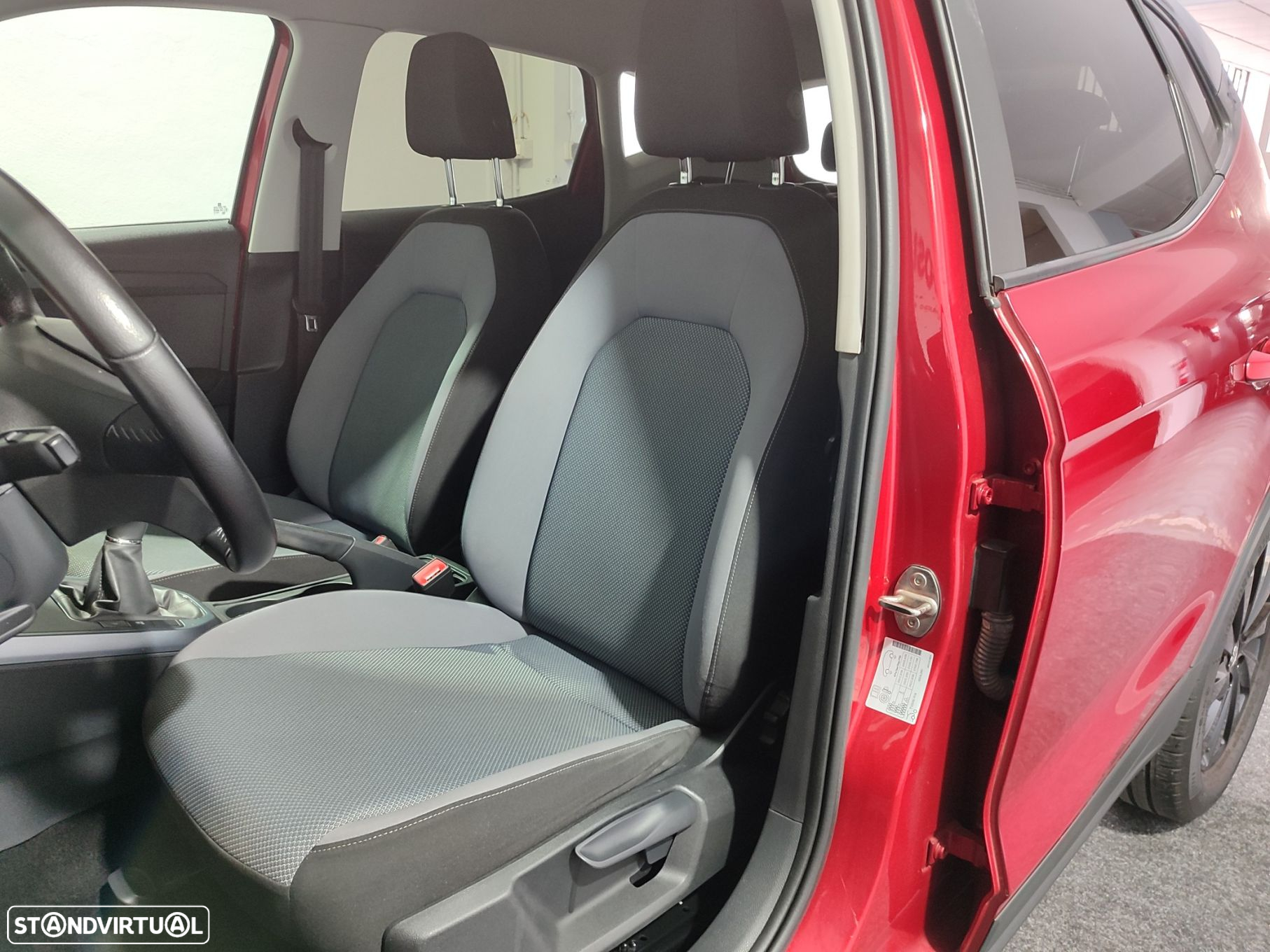SEAT Arona 1.0 TSI Xcellence - 13