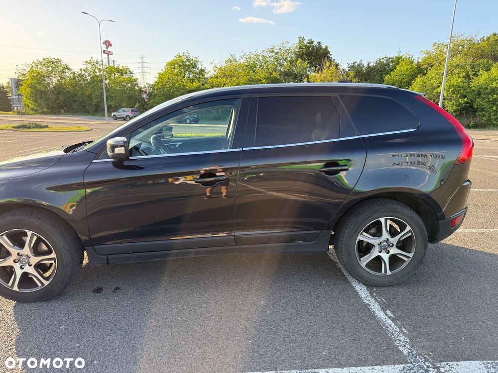 Volvo XC 60 2.4D AWD Summum - 10