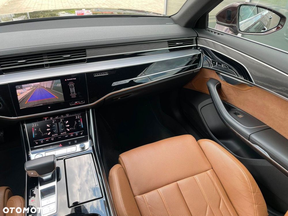 Audi A8 - 17