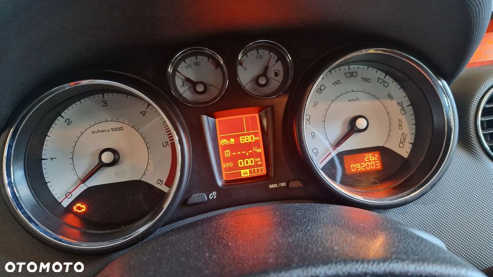 Peugeot 308 CC - 16