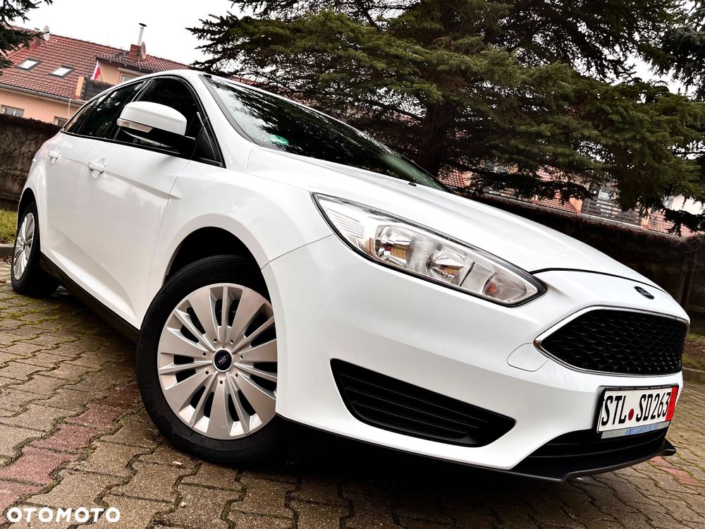 Ford Focus 1.0 EcoBoost STart-Stopp-System ACTIVE - 1