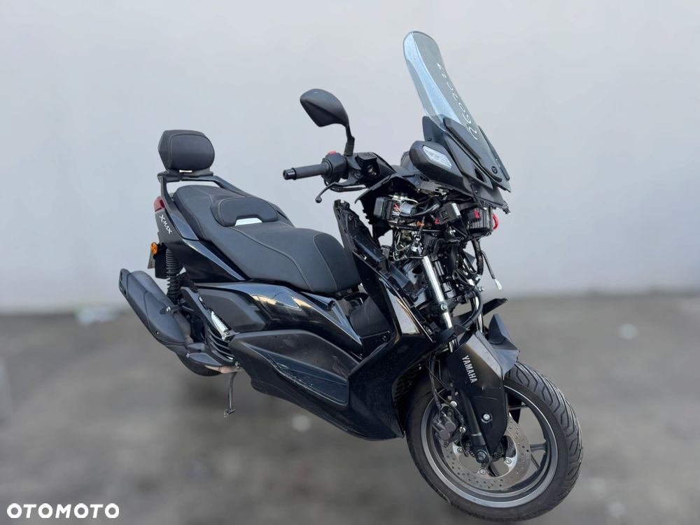 Yamaha X-max