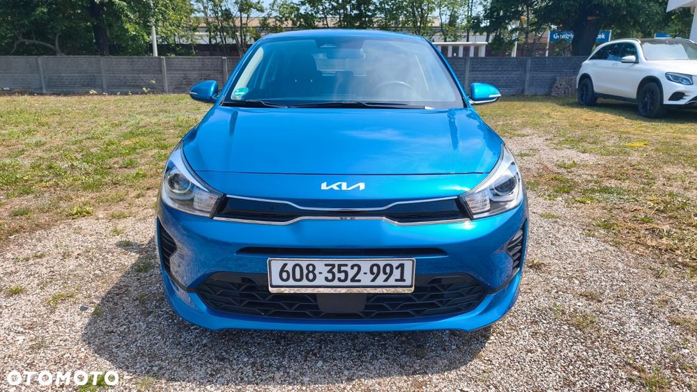 Kia Rio - 4