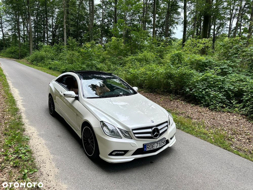 Mercedes-Benz Klasa E 350 CDI BlueEff - 14