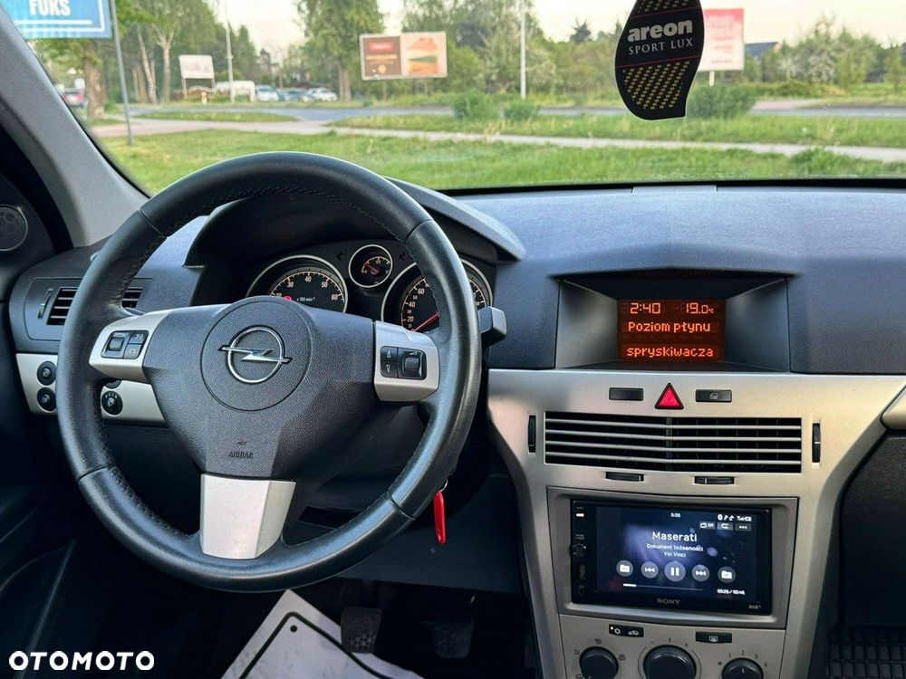 Opel Astra - 18