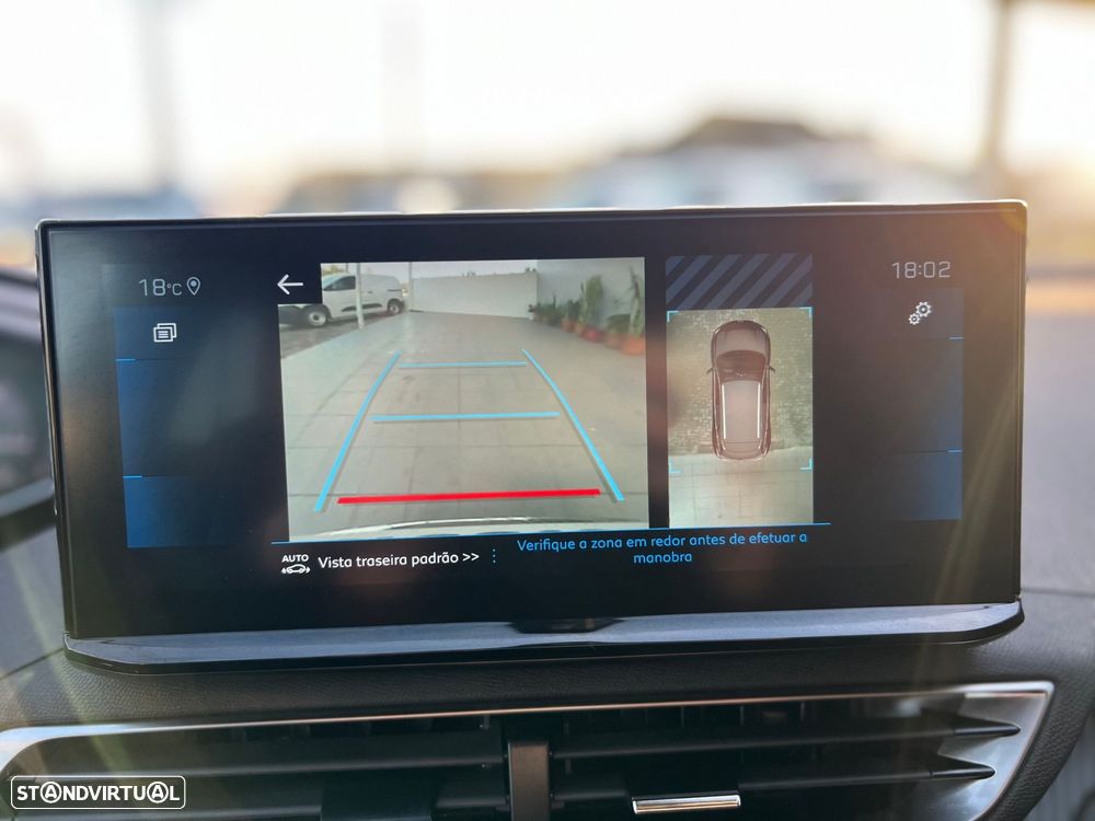 Peugeot 3008 1.5 BlueHDi Allure EAT8 - 18