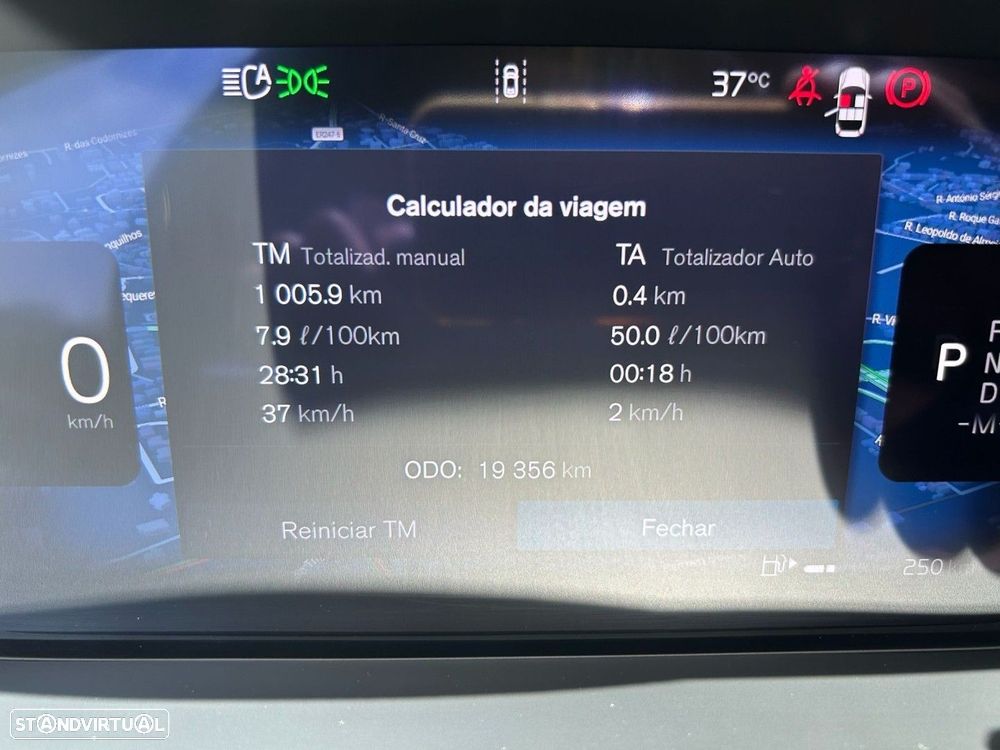 Volvo XC 40 2.0 B3 Plus Dark - 16