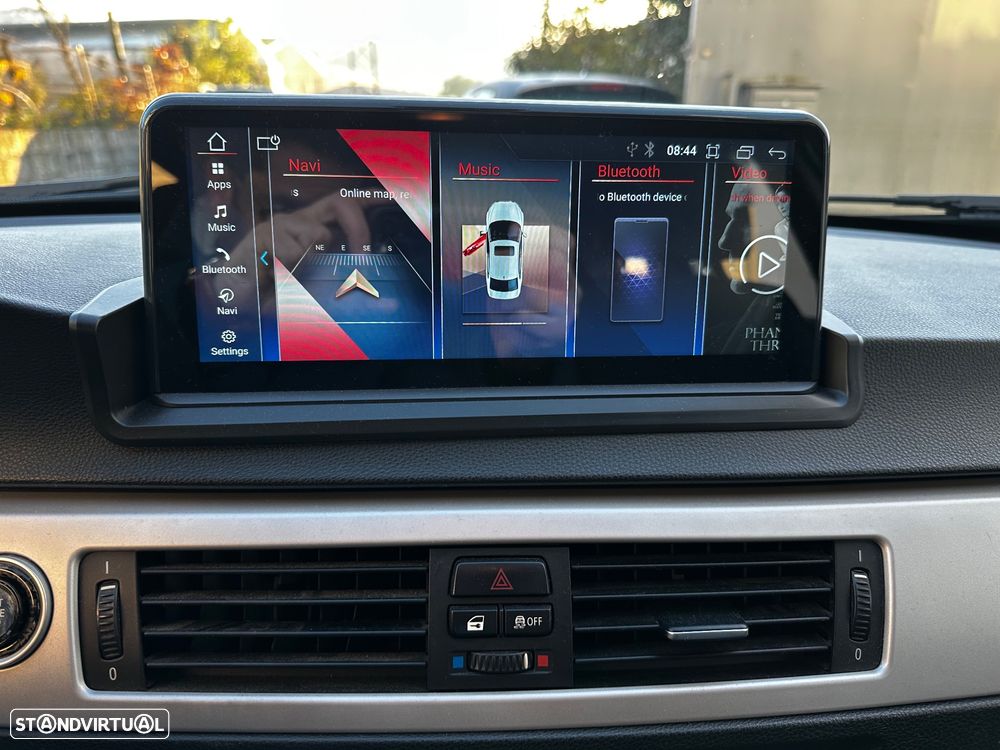 BMW 318 d Navigation - 14