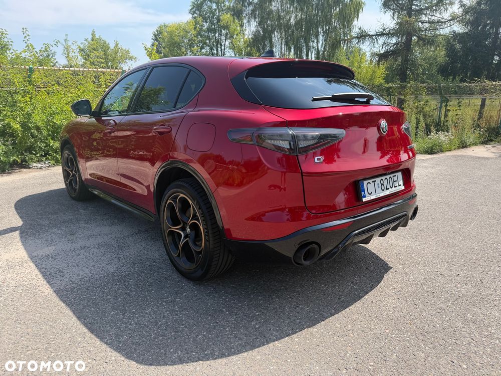 Alfa Romeo Stelvio 2.0 Turbo Intensa Q4 - 17