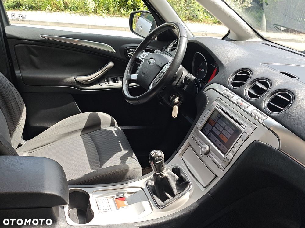 Ford S-Max 2.0 Titanium - 9