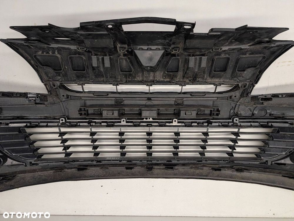 zderzak przód renault megane iii lift 2012-2013 - 10