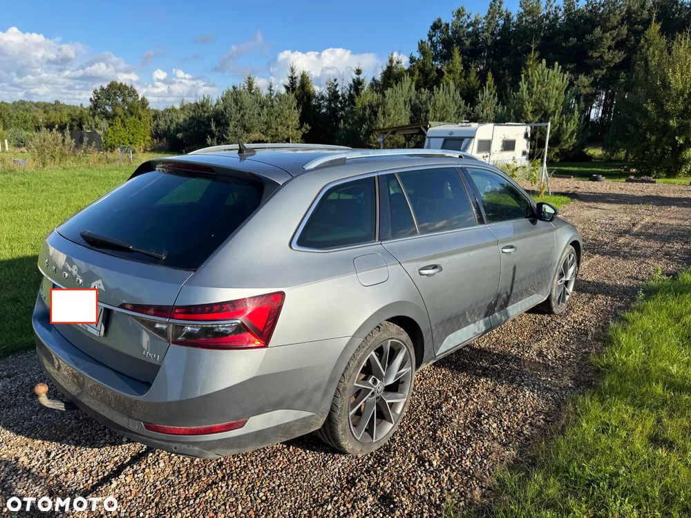 Skoda Superb 2.0 TDI 4x4 Style DSG - 4