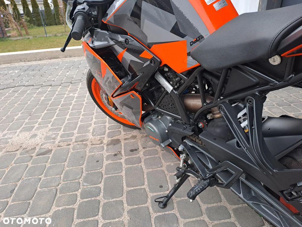 KTM RC 125 - 10