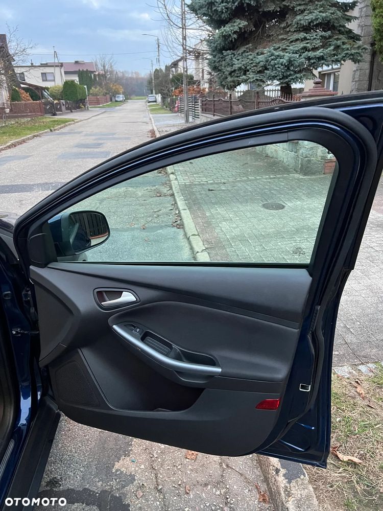 Ford Focus - 21